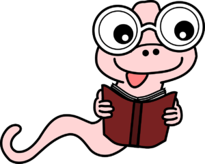 Zeichnung: Ein Wurm mit Brille liest ein Buch.